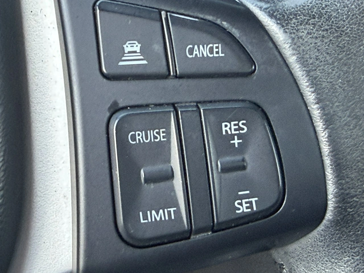 Suzuki Vitara - Zdjęcie 24