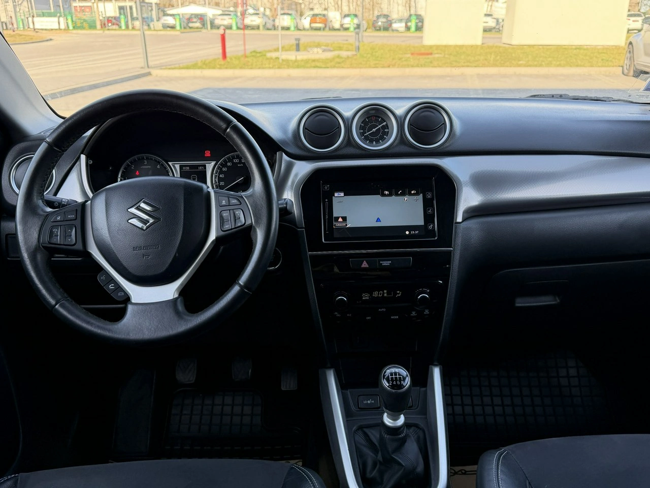 Suzuki Vitara - Zdjęcie 21