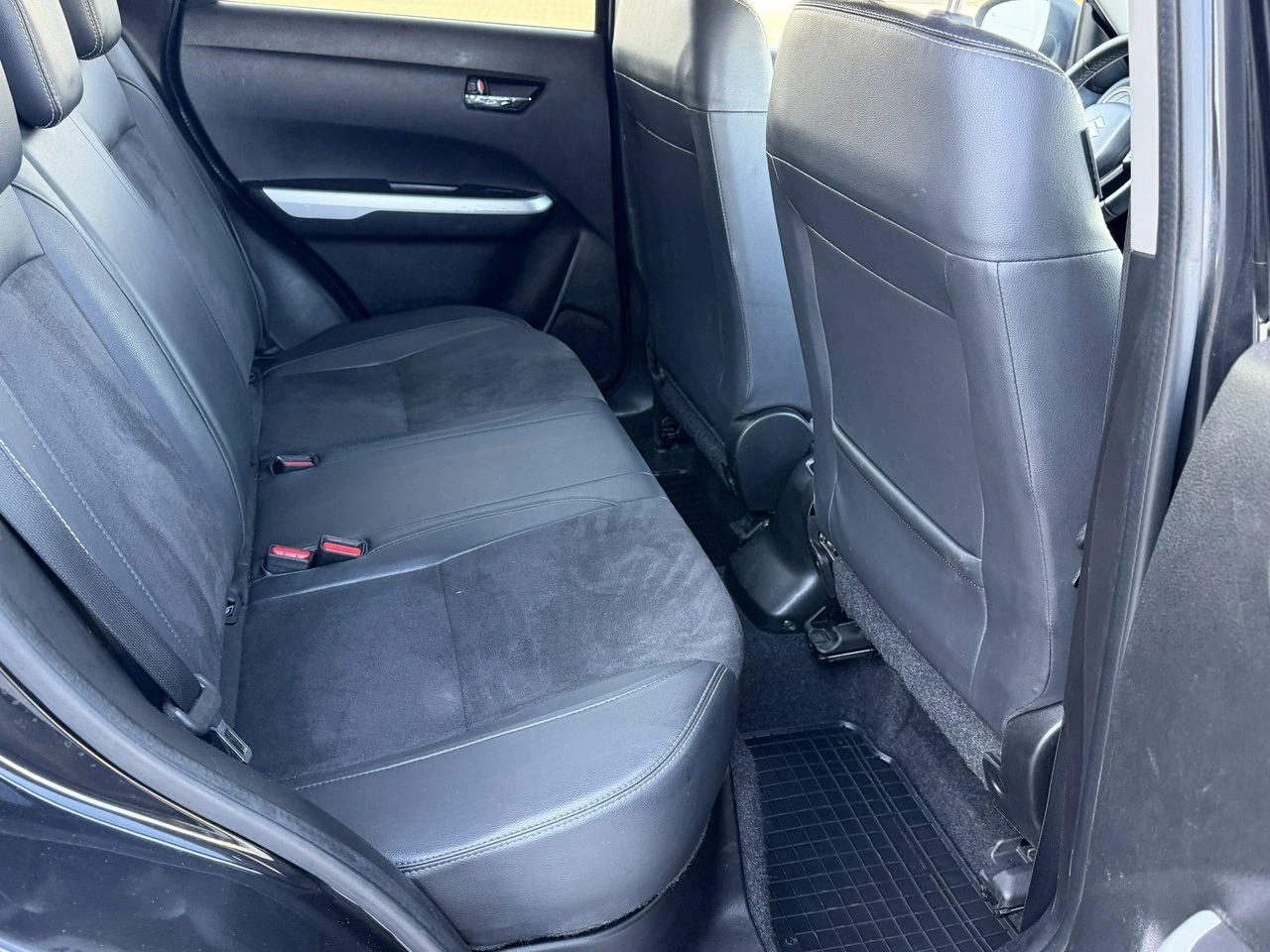 Suzuki Vitara - Zdjęcie 32