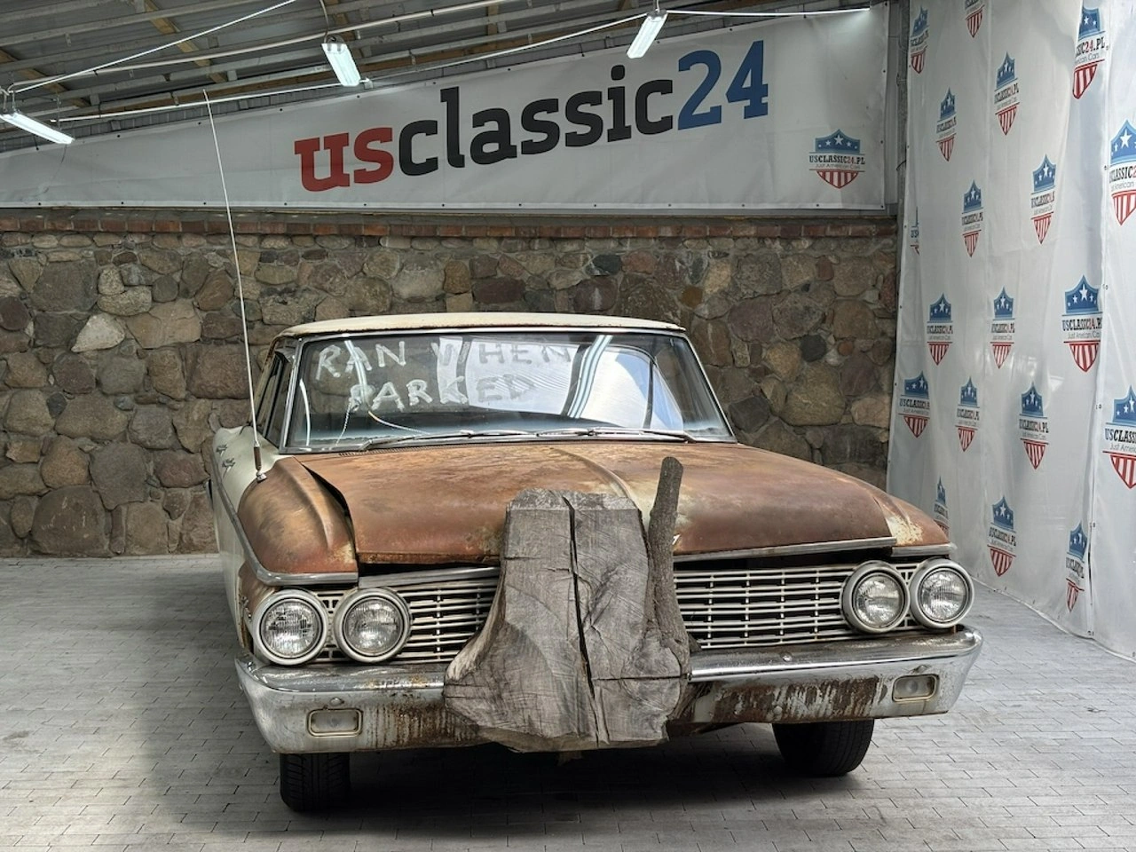 Ford Galaxie - Zdjęcie 31