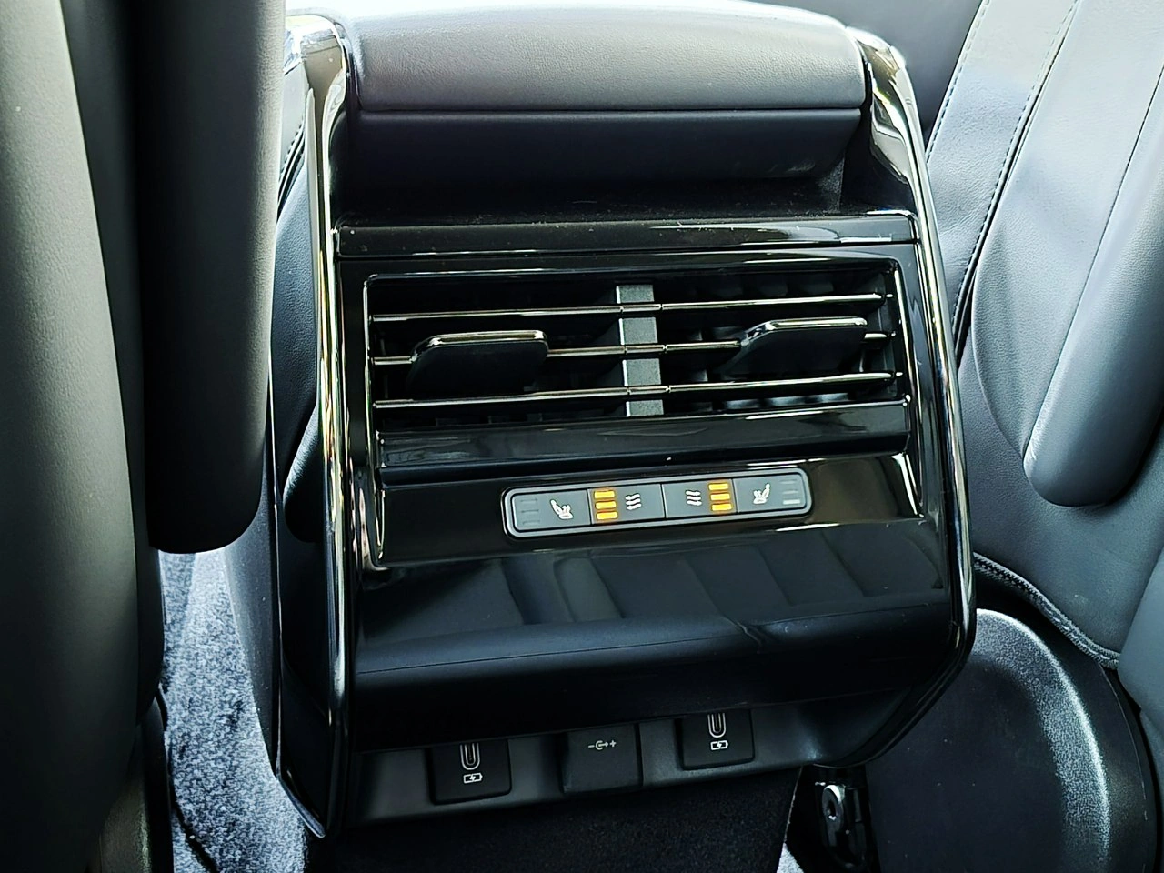 Land Rover Range Rover Sport - Zdjęcie 25