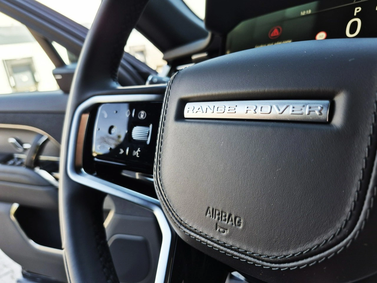 Land Rover Range Rover Sport - Zdjęcie 33