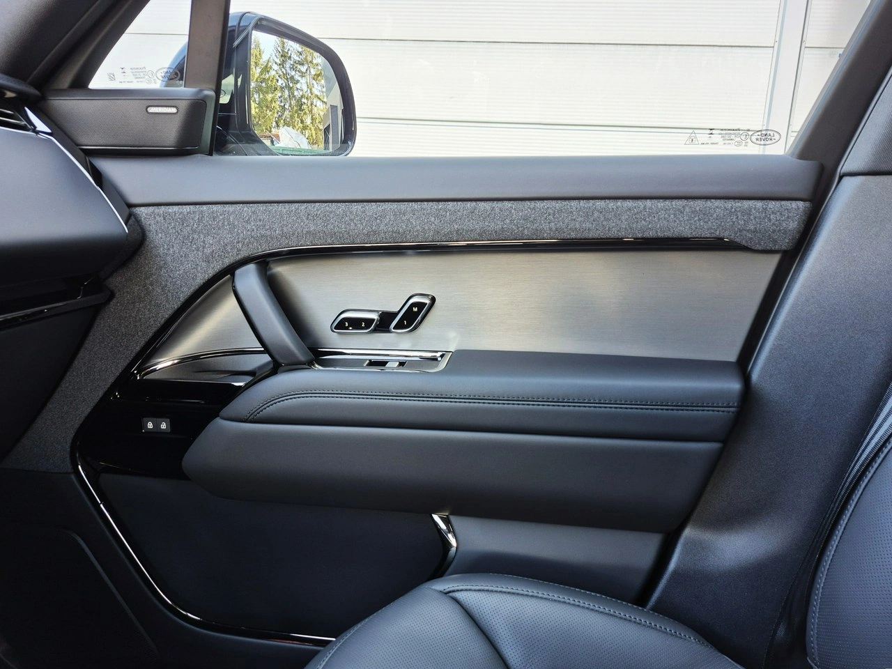 Land Rover Range Rover Sport - Zdjęcie 35