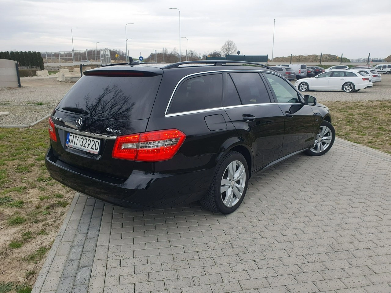 Mercedes E 250 - Zdjęcie 31