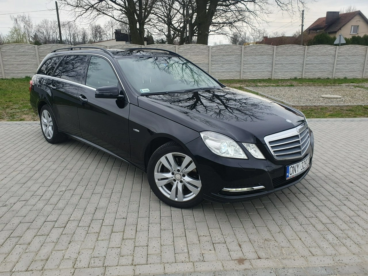 Mercedes E 250 - Zdjęcie 32