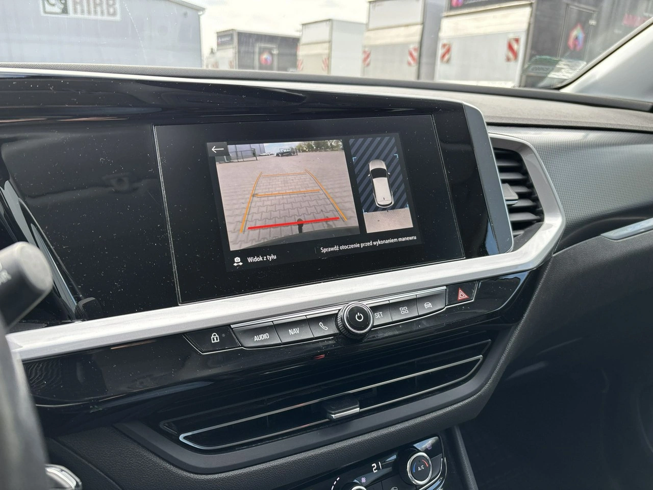 Opel Grandland - Zdjęcie 21