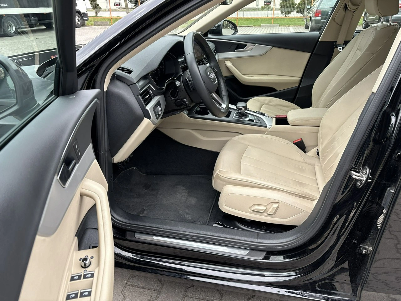 Audi A4 - Zdjęcie 10