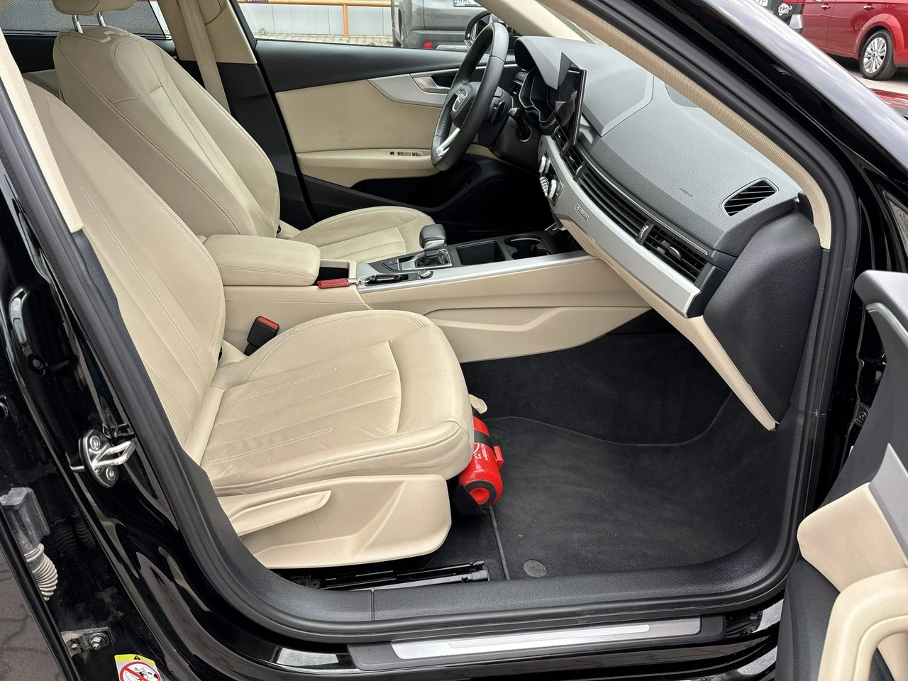 Audi A4 - Zdjęcie 18