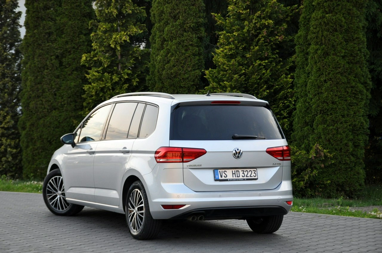 Volkswagen Touran - Zdjęcie 13