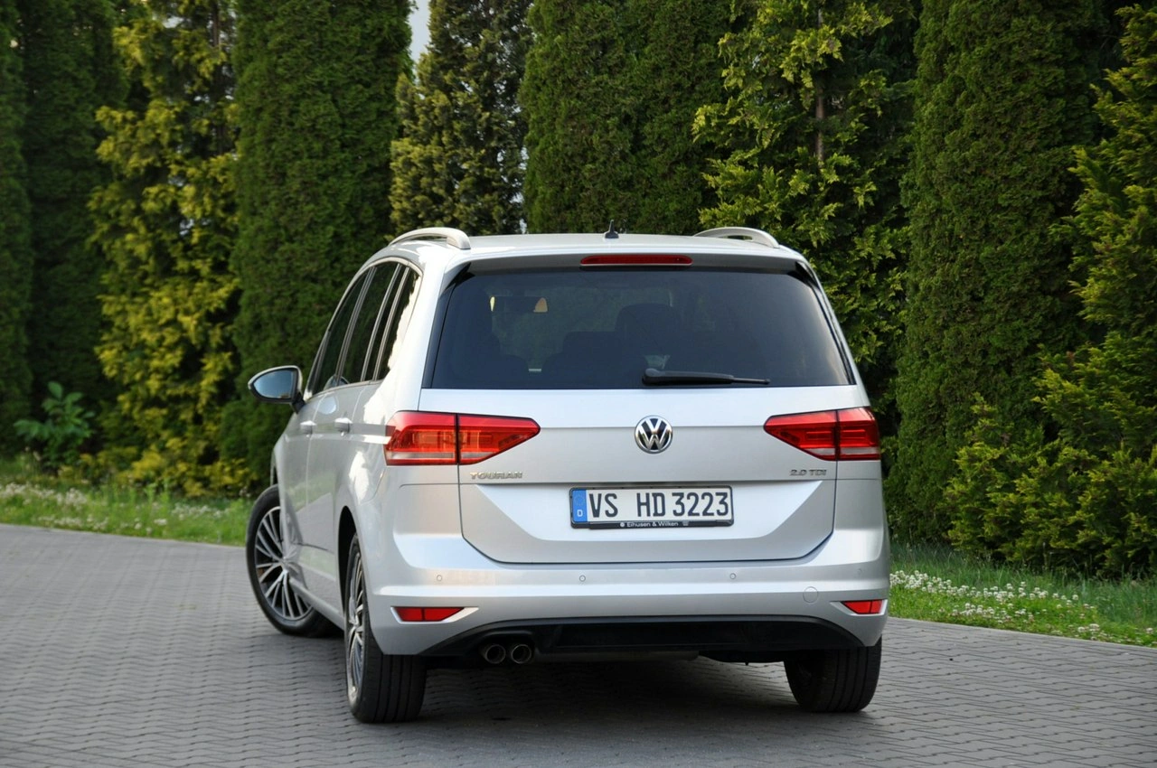 Volkswagen Touran - Zdjęcie 14