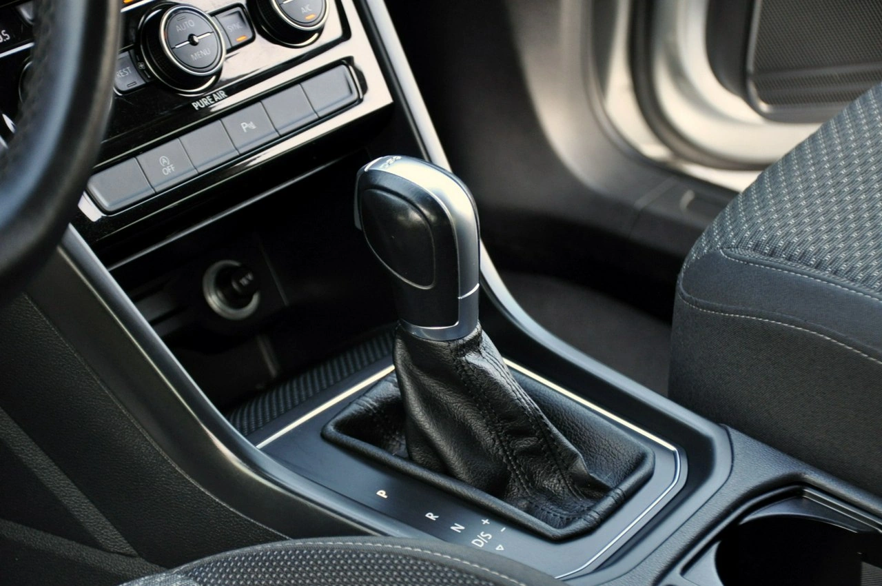 Volkswagen Touran - Zdjęcie 33