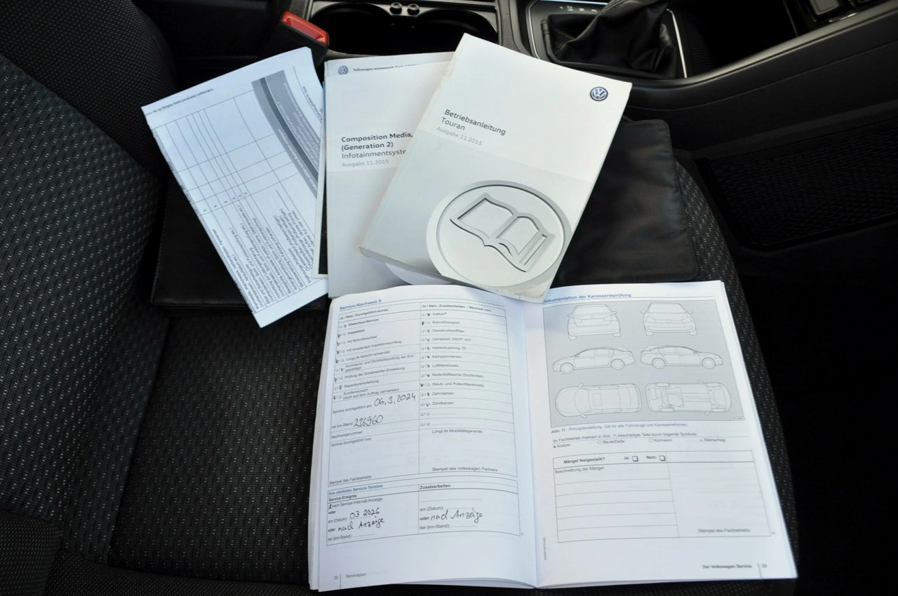 Volkswagen Touran - Zdjęcie 39
