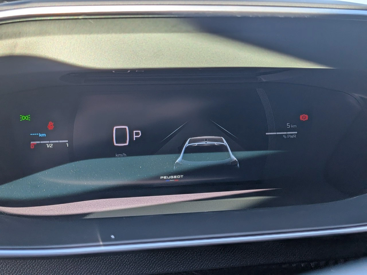 Peugeot 208 - Zdjęcie 13