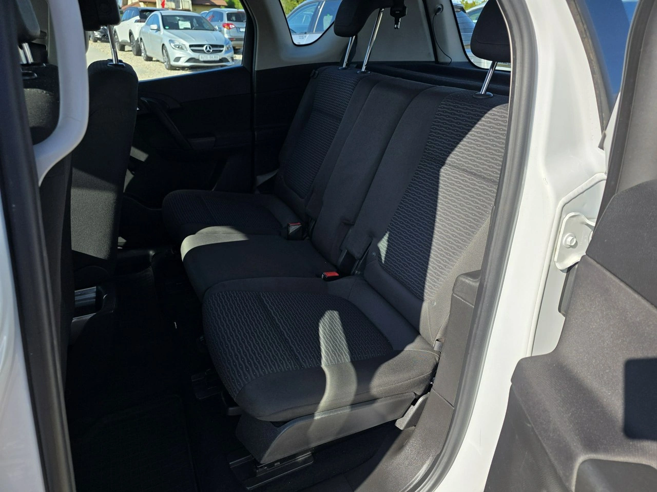 Opel Meriva - Zdjęcie 15