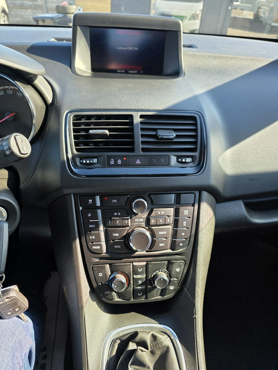 Opel Meriva - Zdjęcie 21