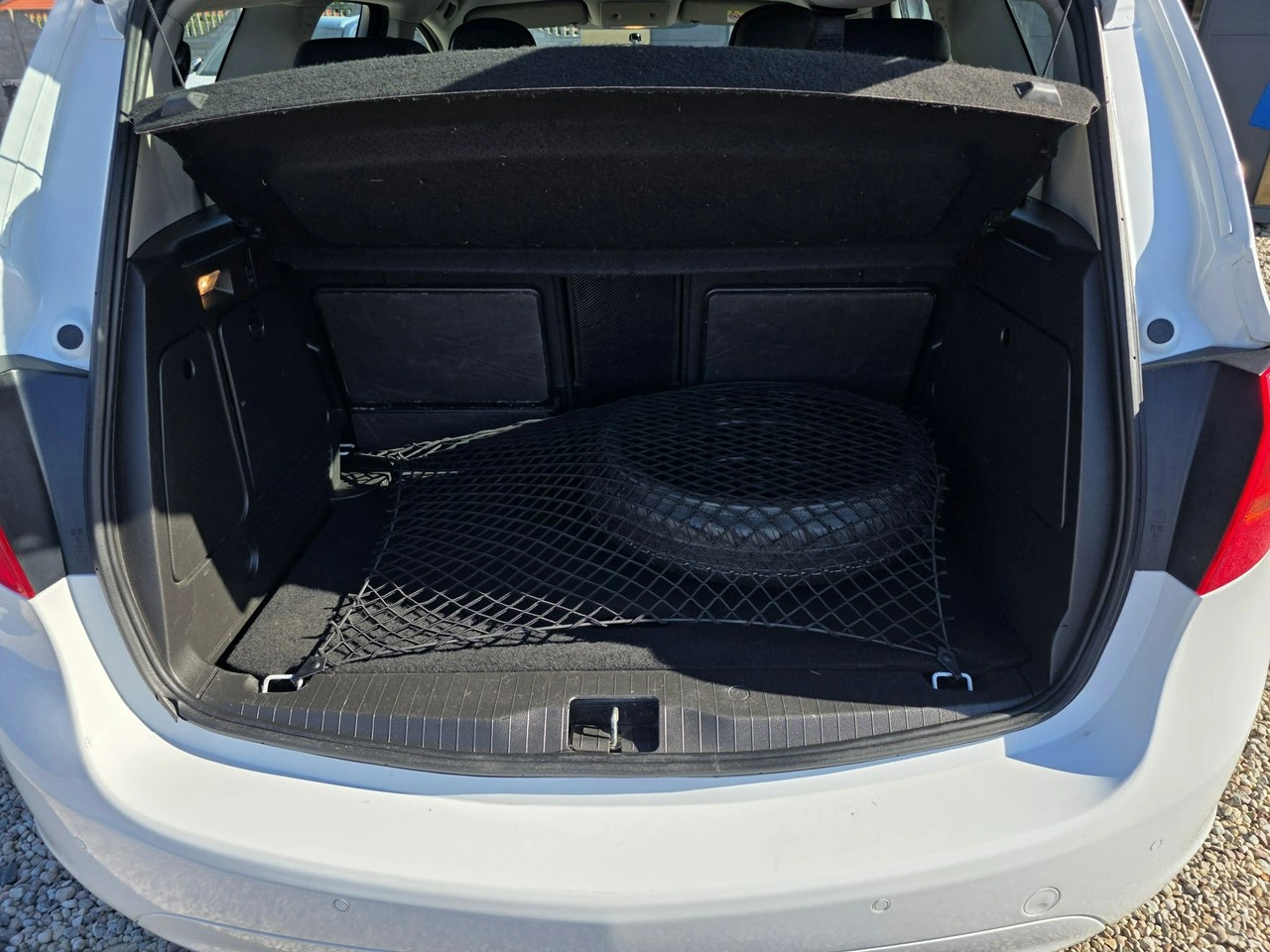 Opel Meriva - Zdjęcie 26