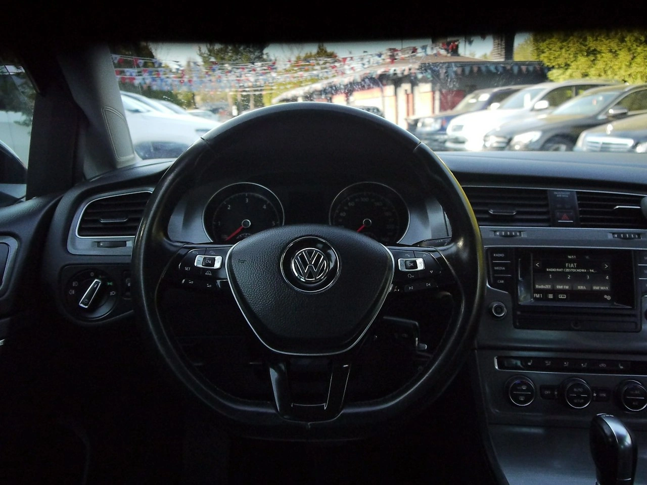 Volkswagen Golf - Zdjęcie 17