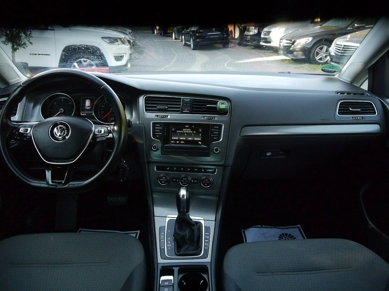 Volkswagen Golf - Zdjęcie 19