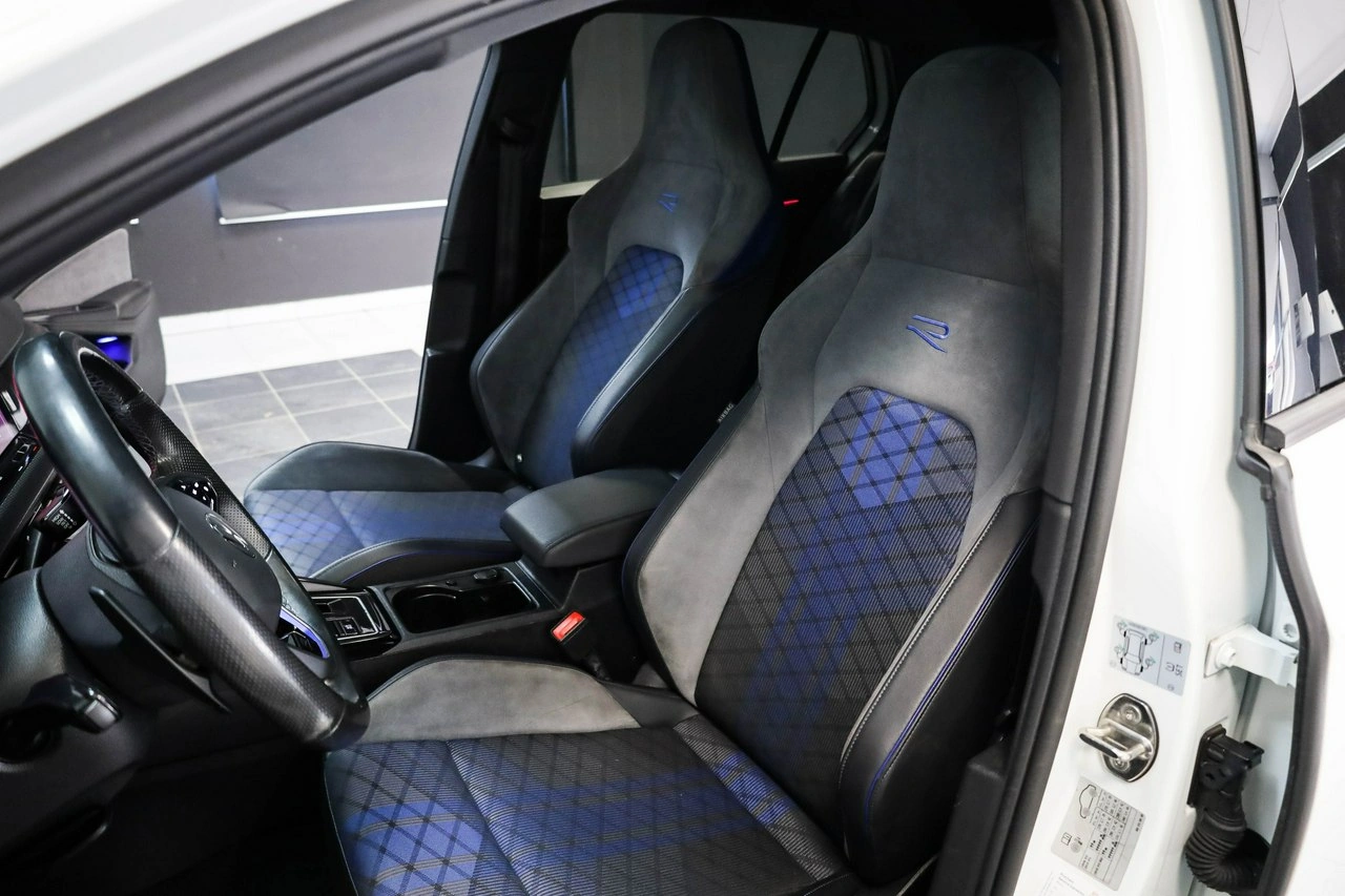 Volkswagen Golf - Zdjęcie 16