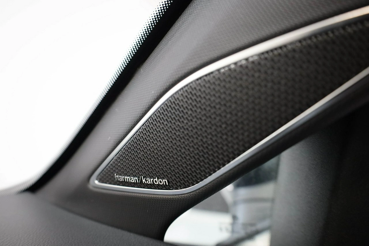 Volkswagen Golf - Zdjęcie 23