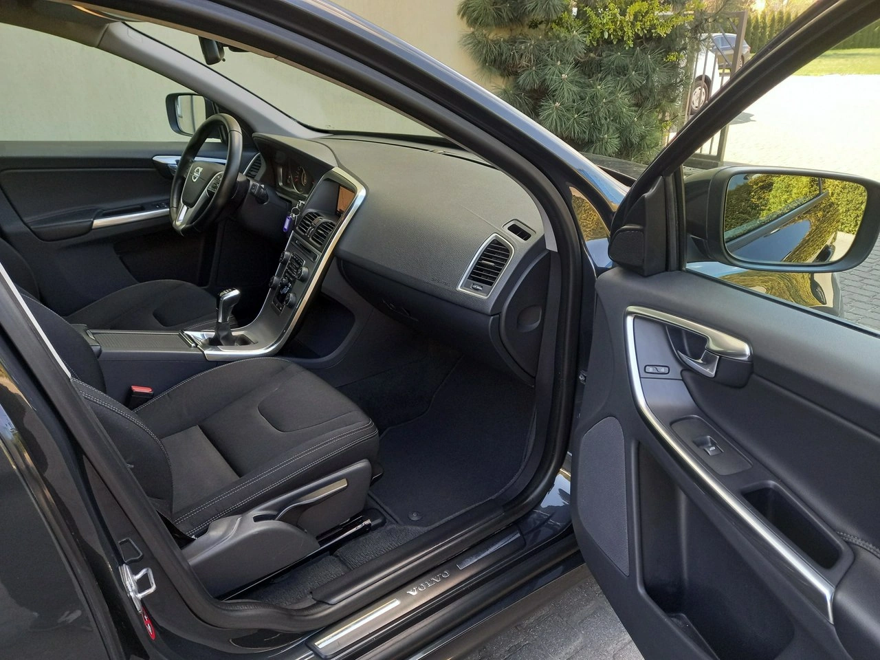 Volvo XC 60 - Zdjęcie 21