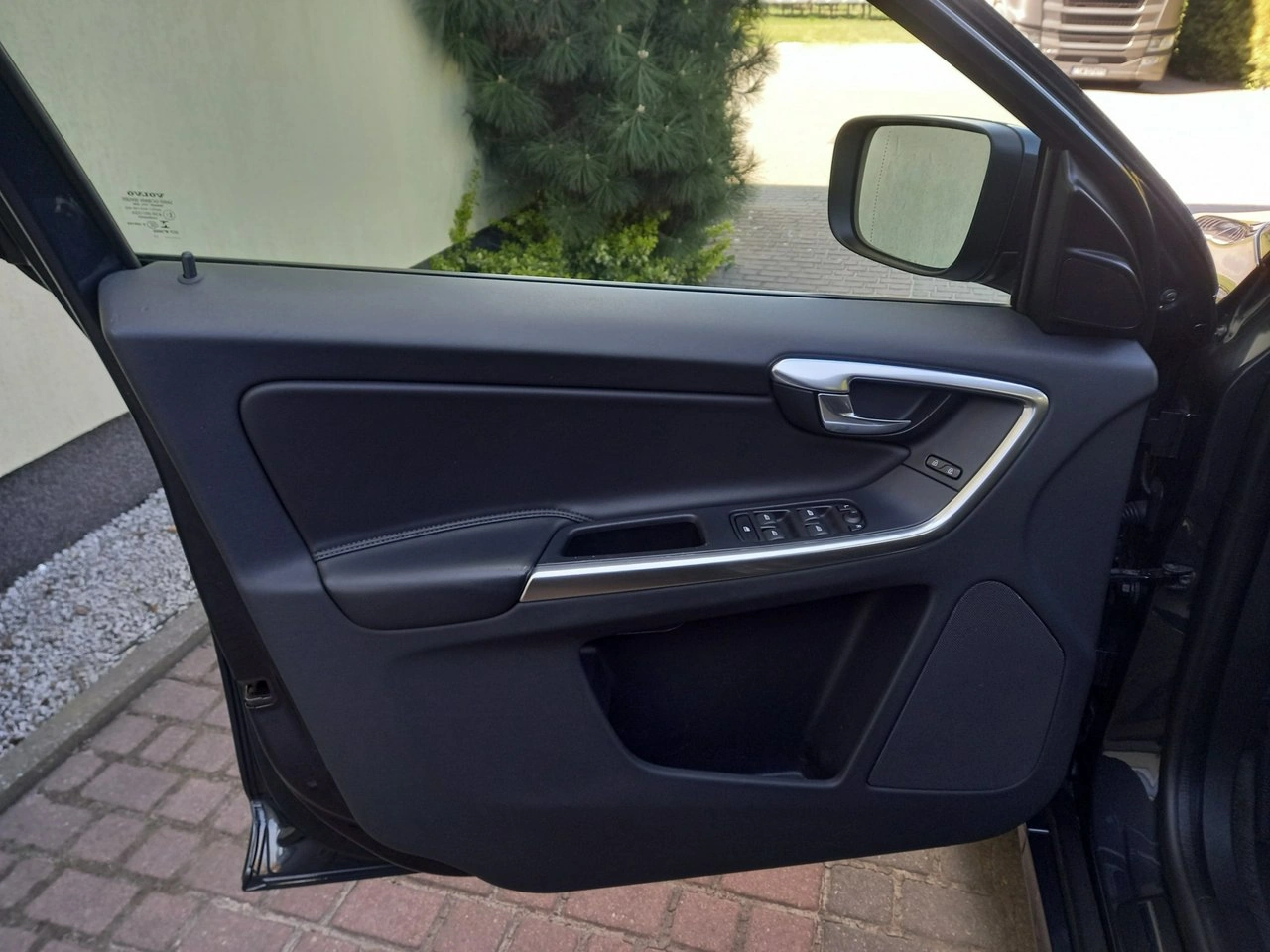 Volvo XC 60 - Zdjęcie 27