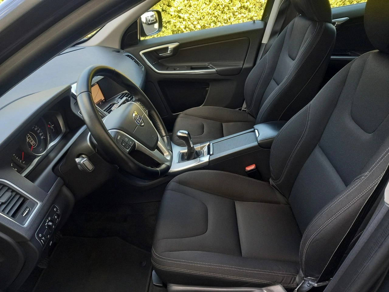 Volvo XC 60 - Zdjęcie 28