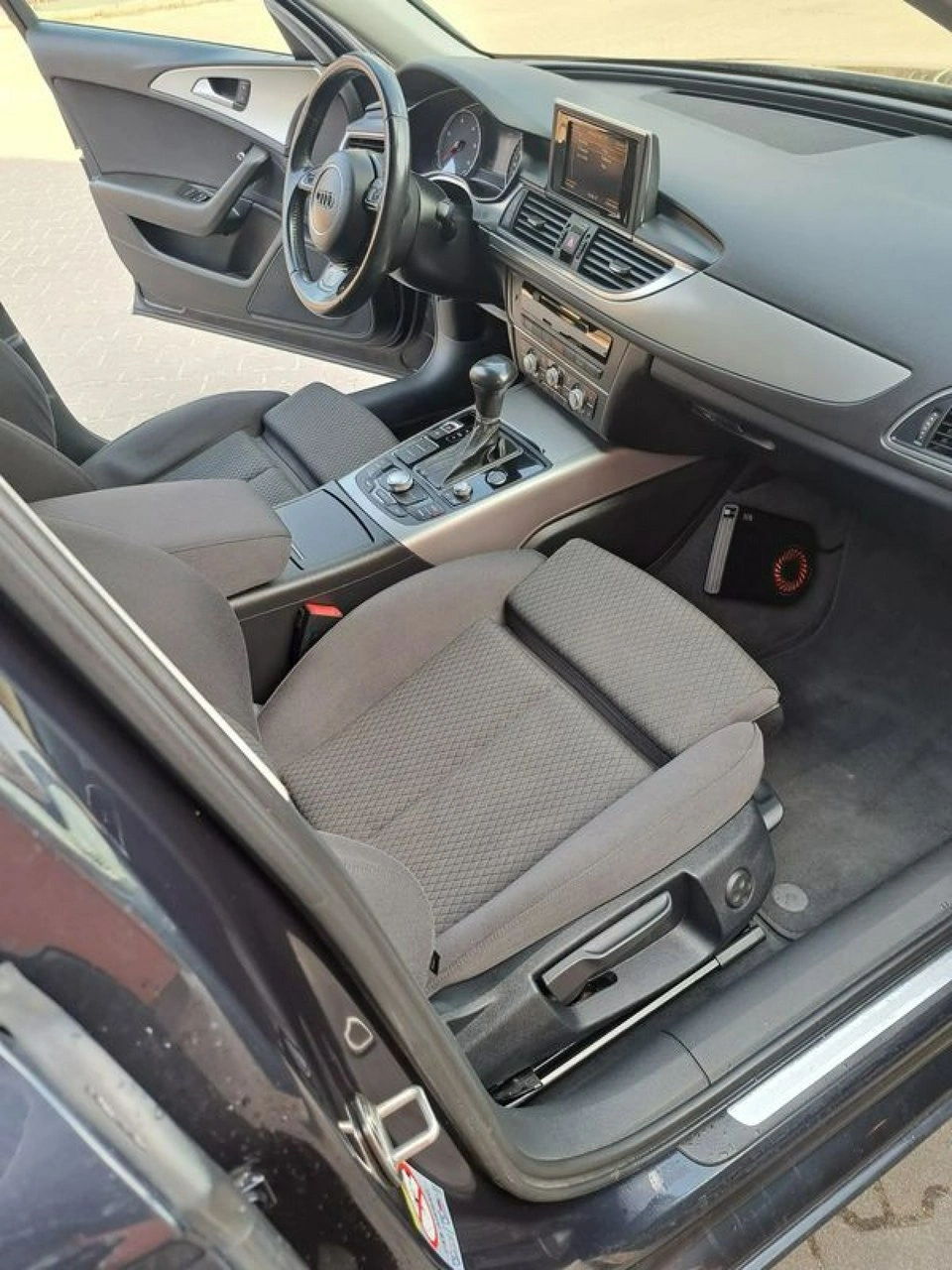 Audi A6 - Zdjęcie 13