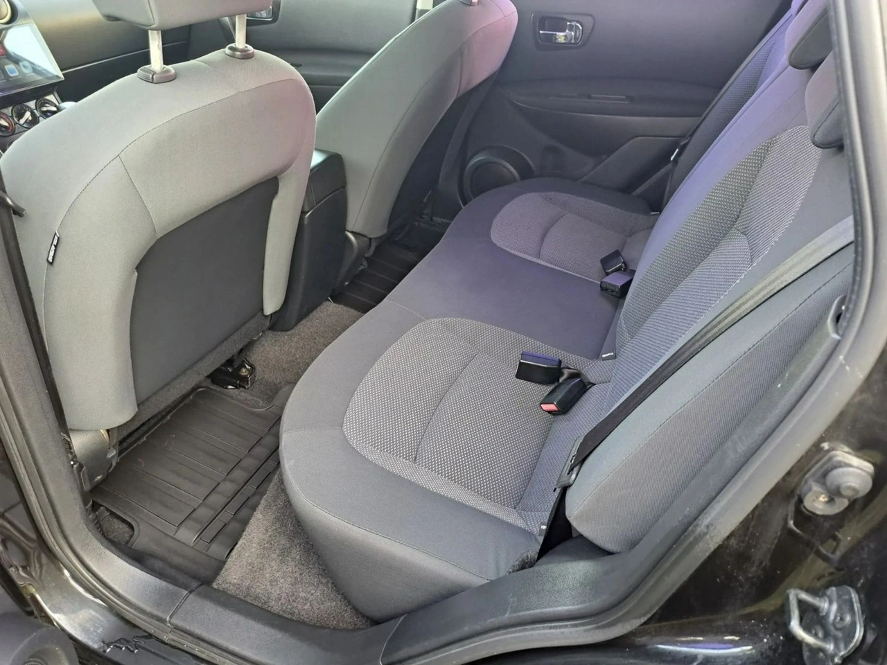 Nissan Qashqai - Zdjęcie 17