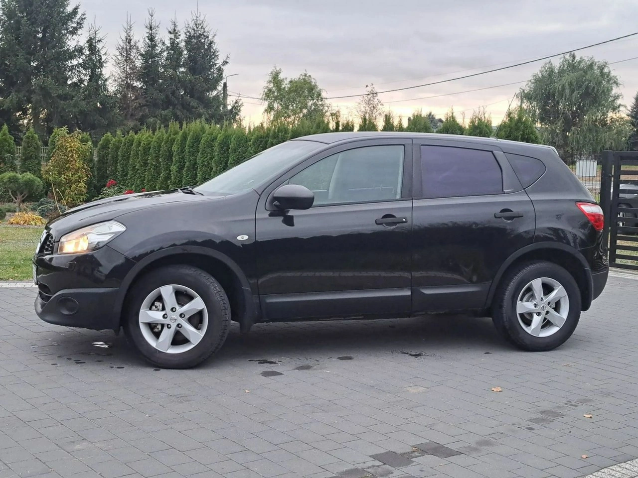 Nissan Qashqai - Zdjęcie 4