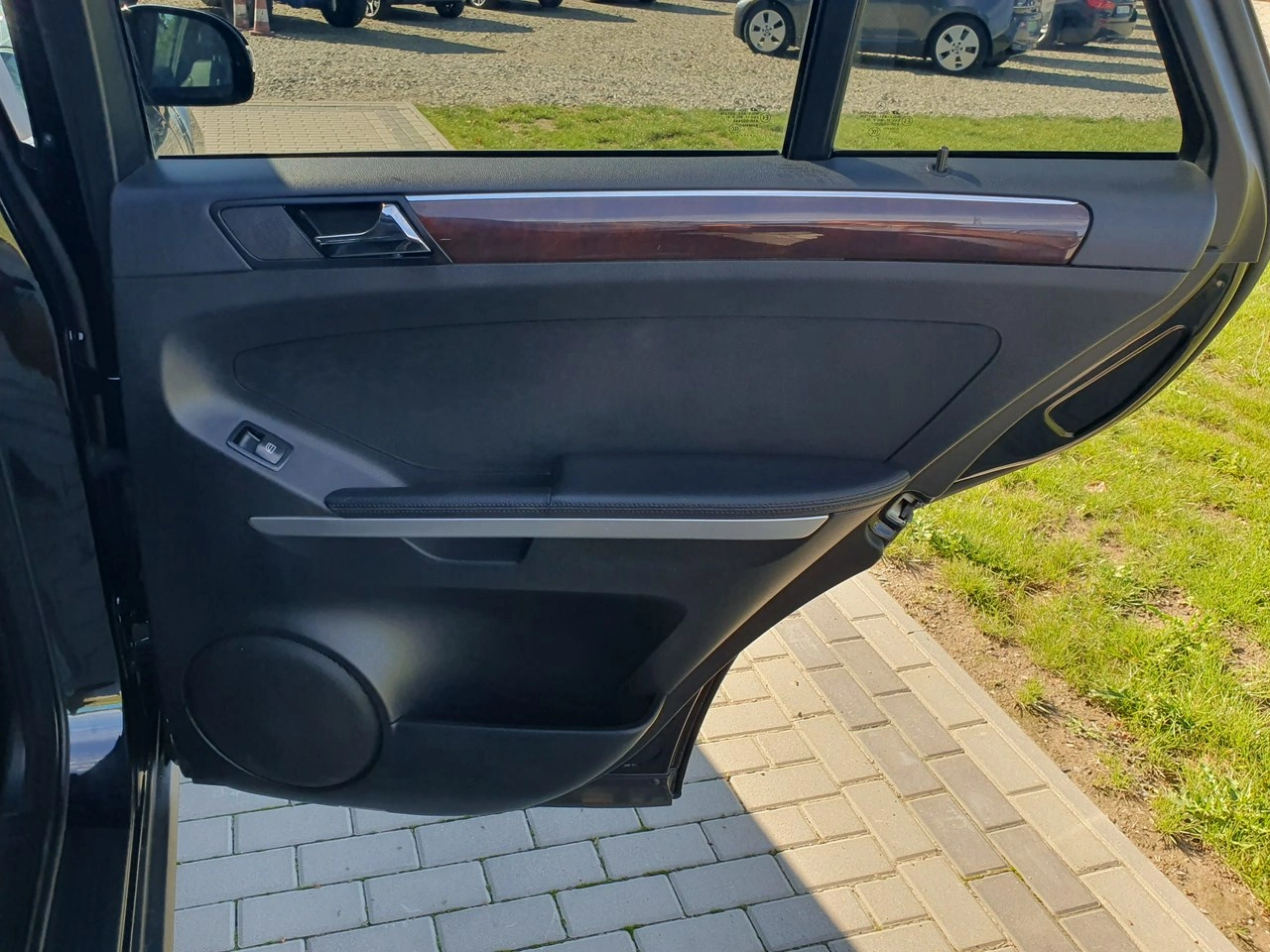 Mercedes ML 320 - Zdjęcie 26