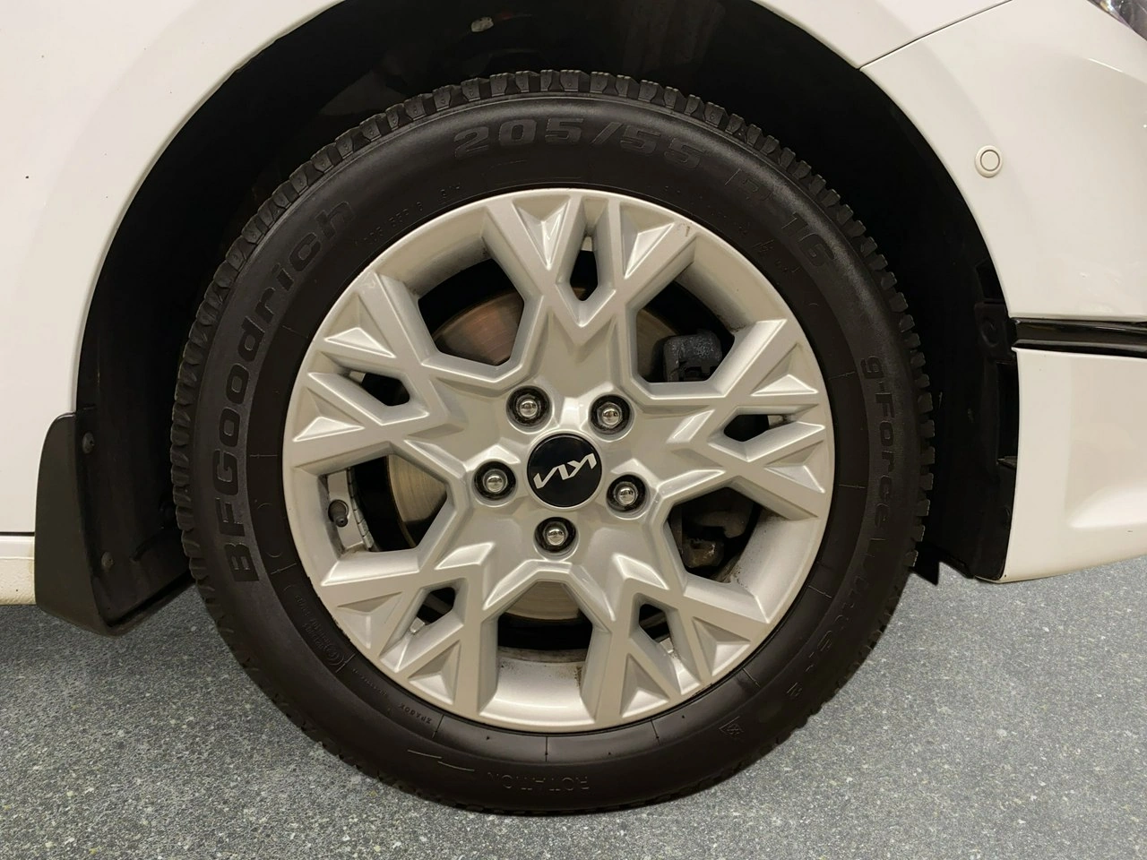 Kia Ceed - Zdjęcie 11