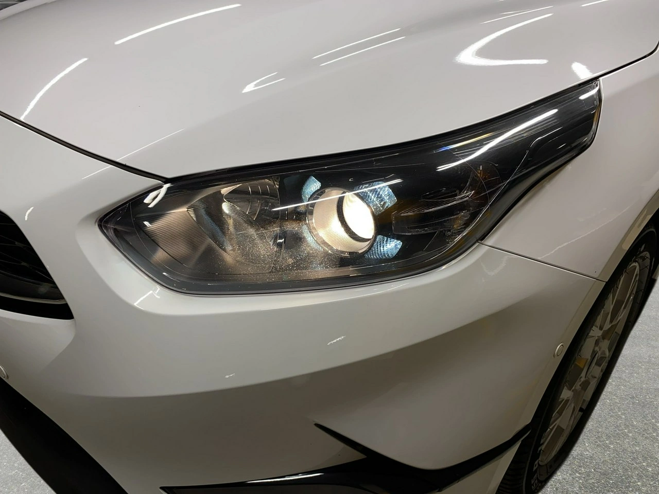 Kia Ceed - Zdjęcie 8