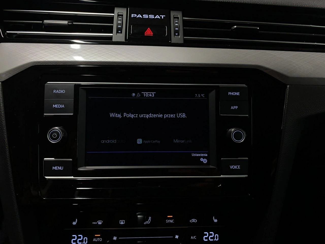 Volkswagen Passat Variant - Zdjęcie 30