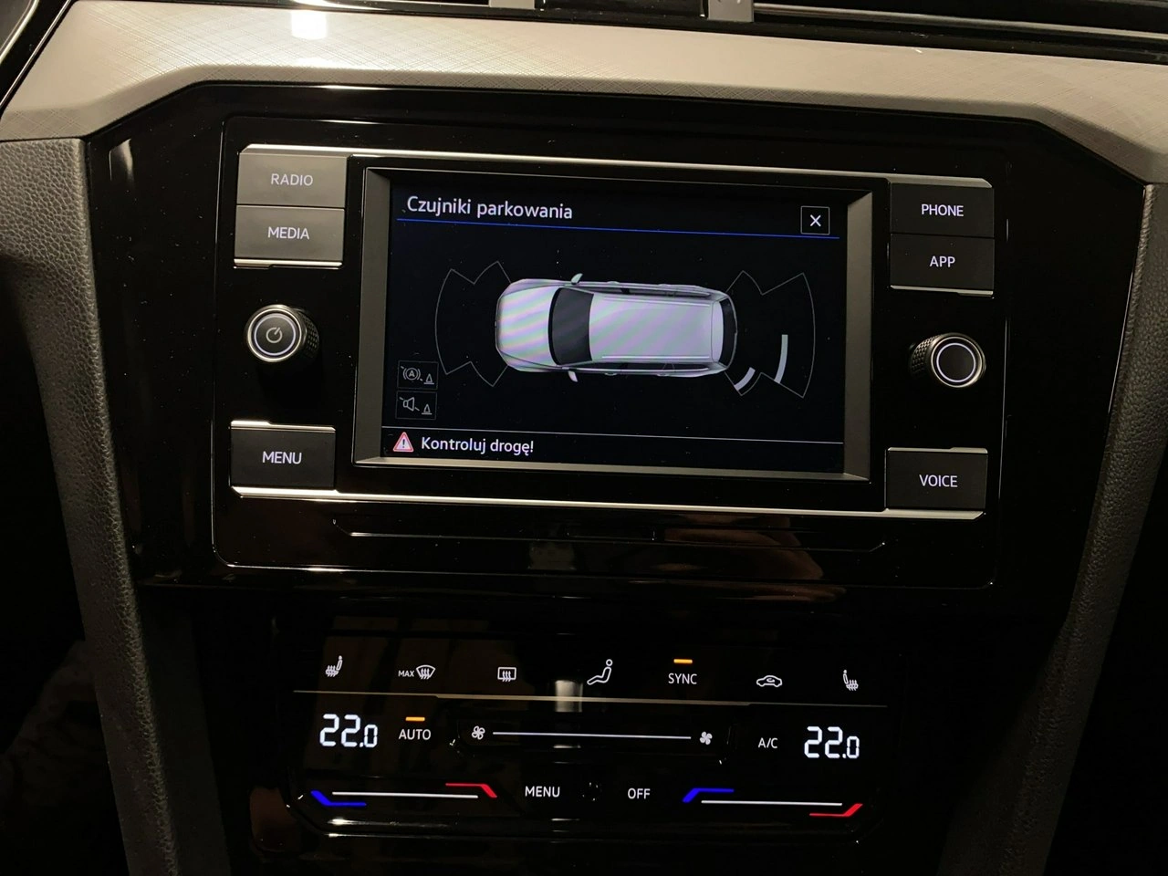 Volkswagen Passat Variant - Zdjęcie 33