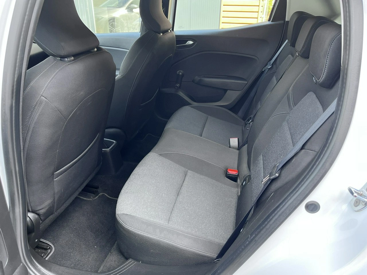 Renault Clio - Zdjęcie 27