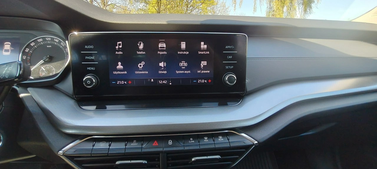 Skoda Octavia - Zdjęcie 10