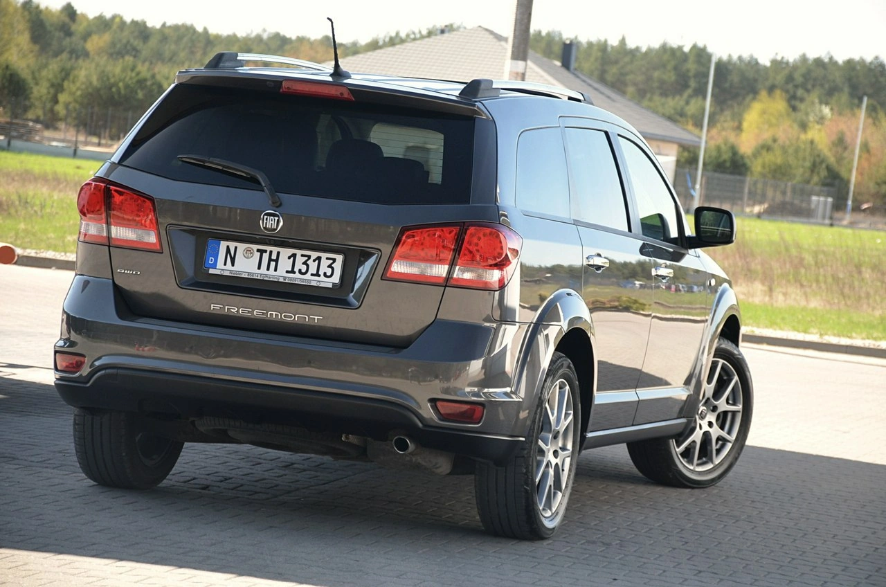 Fiat Freemont - Zdjęcie 10