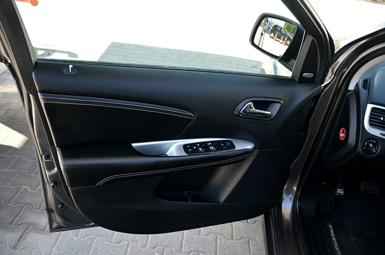 Fiat Freemont - Zdjęcie 14