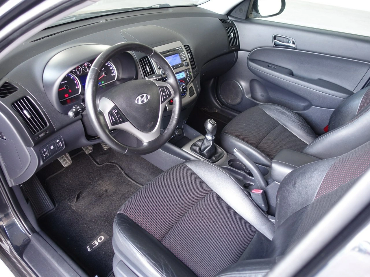 Hyundai i30 - Zdjęcie 7