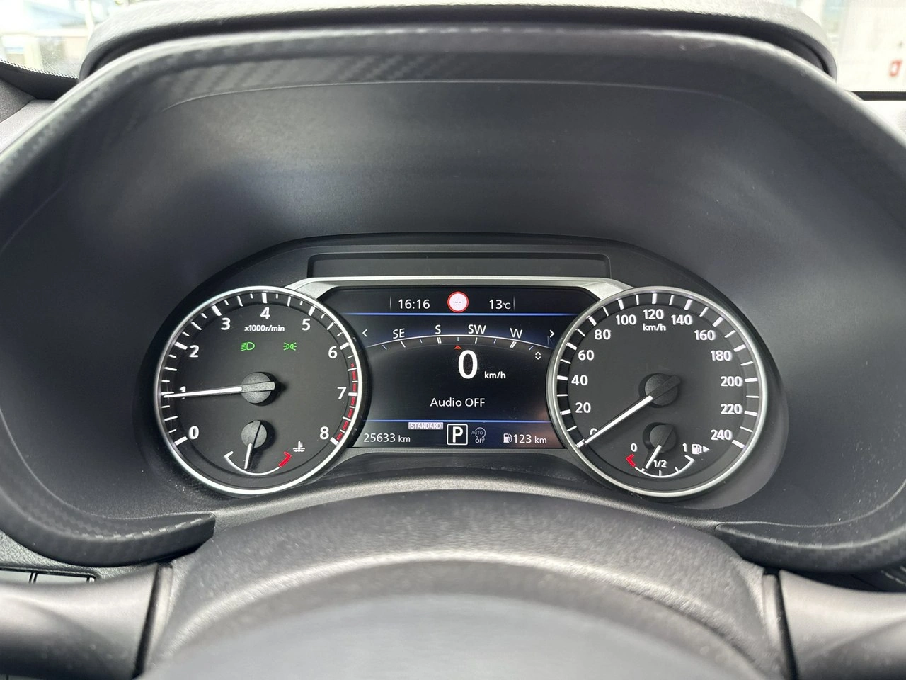 Nissan Juke - Zdjęcie 17