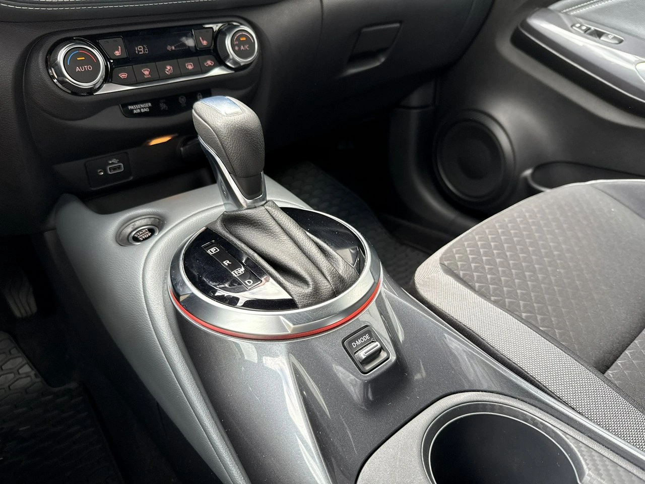 Nissan Juke - Zdjęcie 20