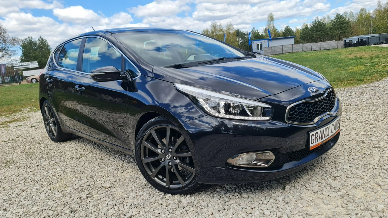 Kia Ceed - Zdjęcie 2