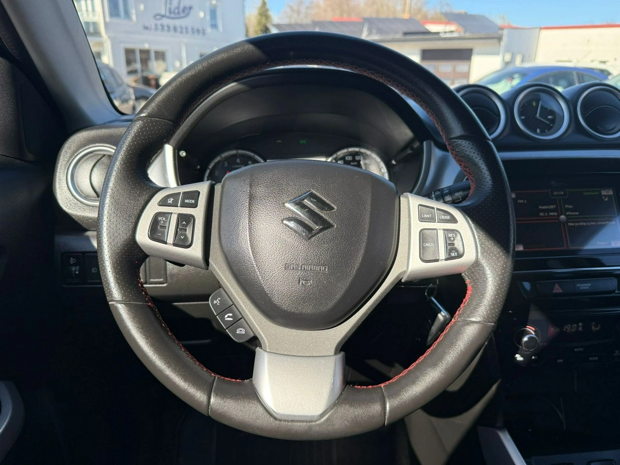 Suzuki Vitara - Zdjęcie 19