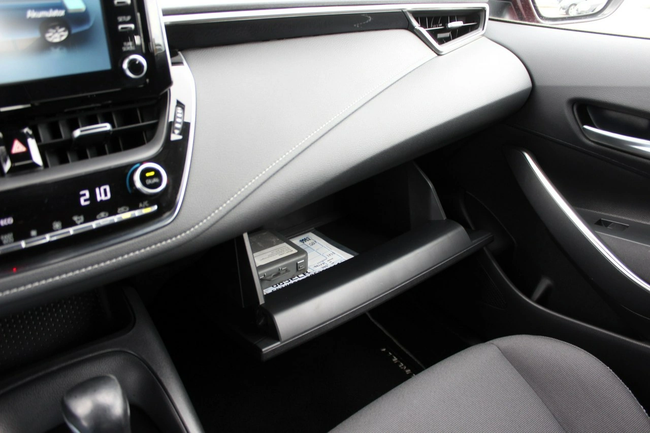 Toyota Corolla - Zdjęcie 24