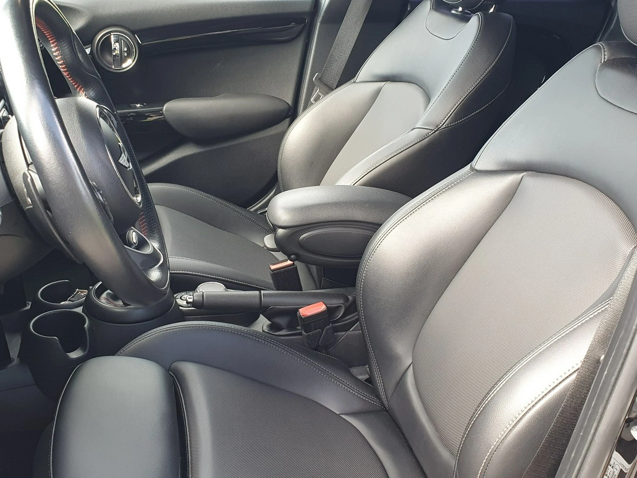 MINI John Cooper Works - Zdjęcie 20