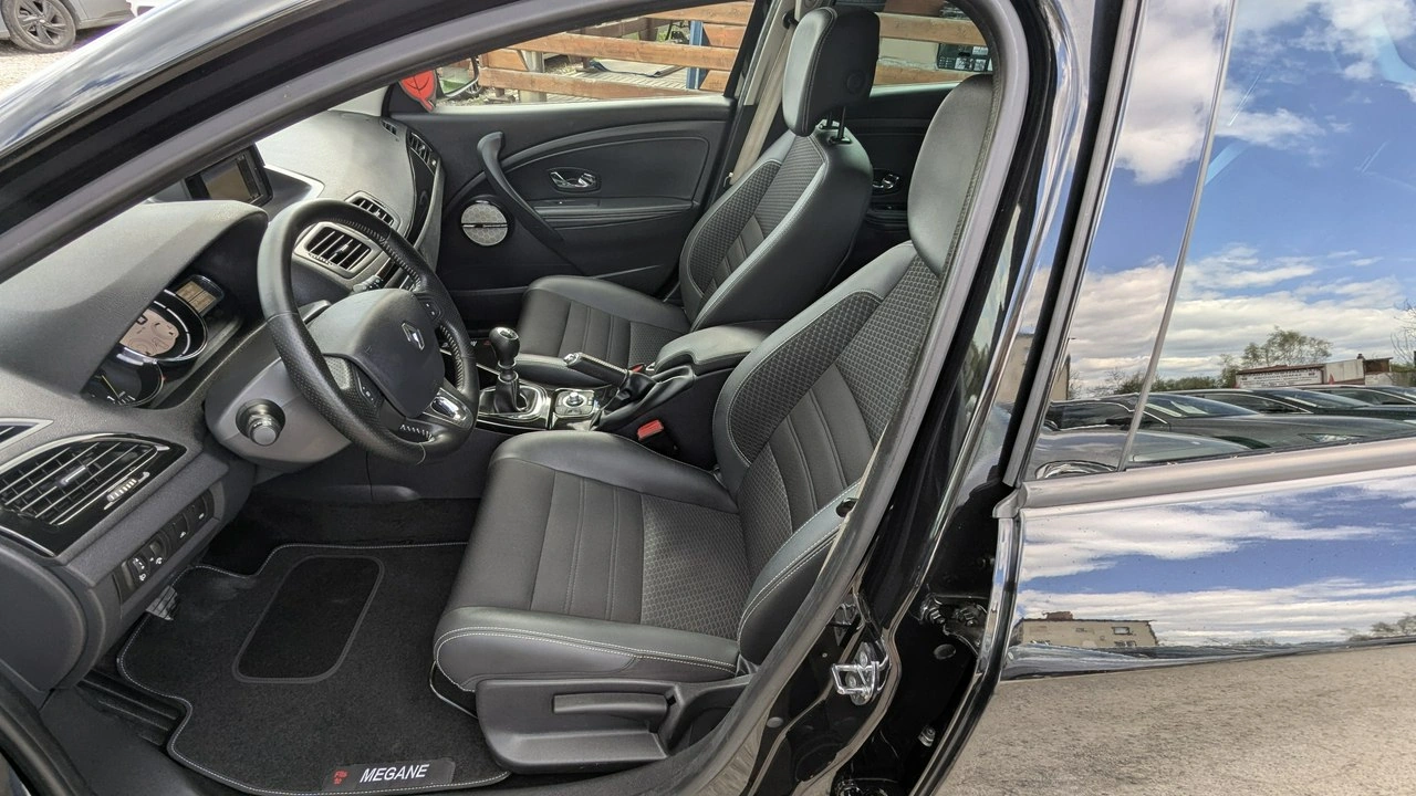 Renault Megane - Zdjęcie 12