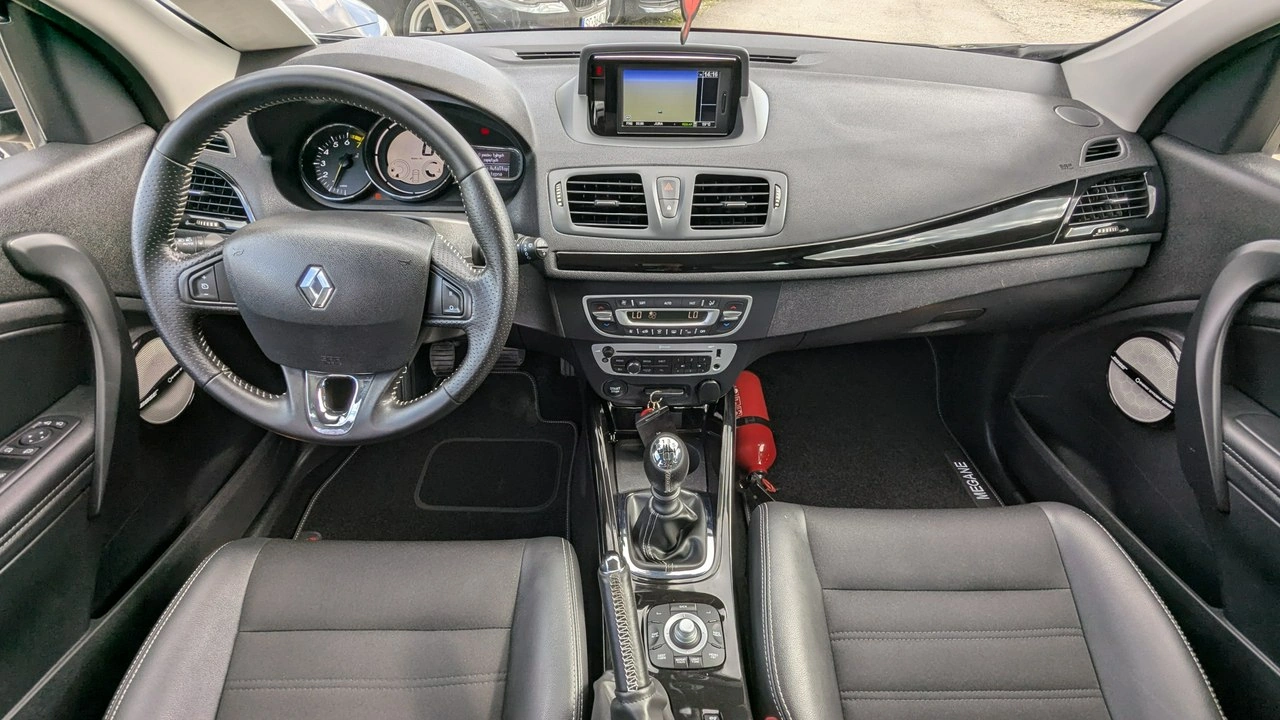 Renault Megane - Zdjęcie 23