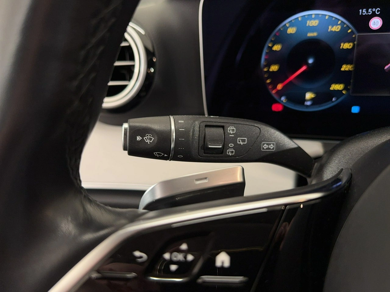 Mercedes E 220 - Zdjęcie 20