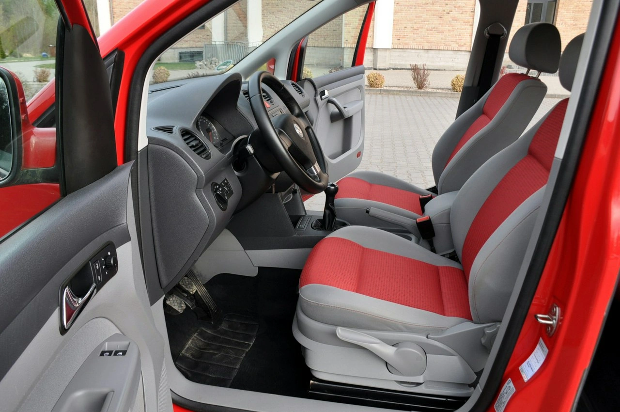 Volkswagen Caddy - Zdjęcie 21